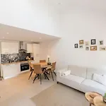 Lovely Duplex With Beautiful Views