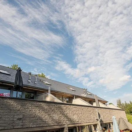 Lovely Duplex Axime With Beautiful Hill Views -